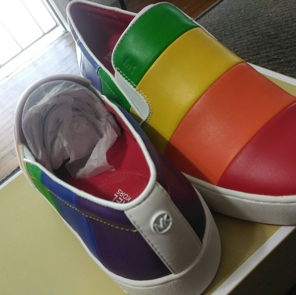 Micheal Kors Slip On - Picture 5 of 5